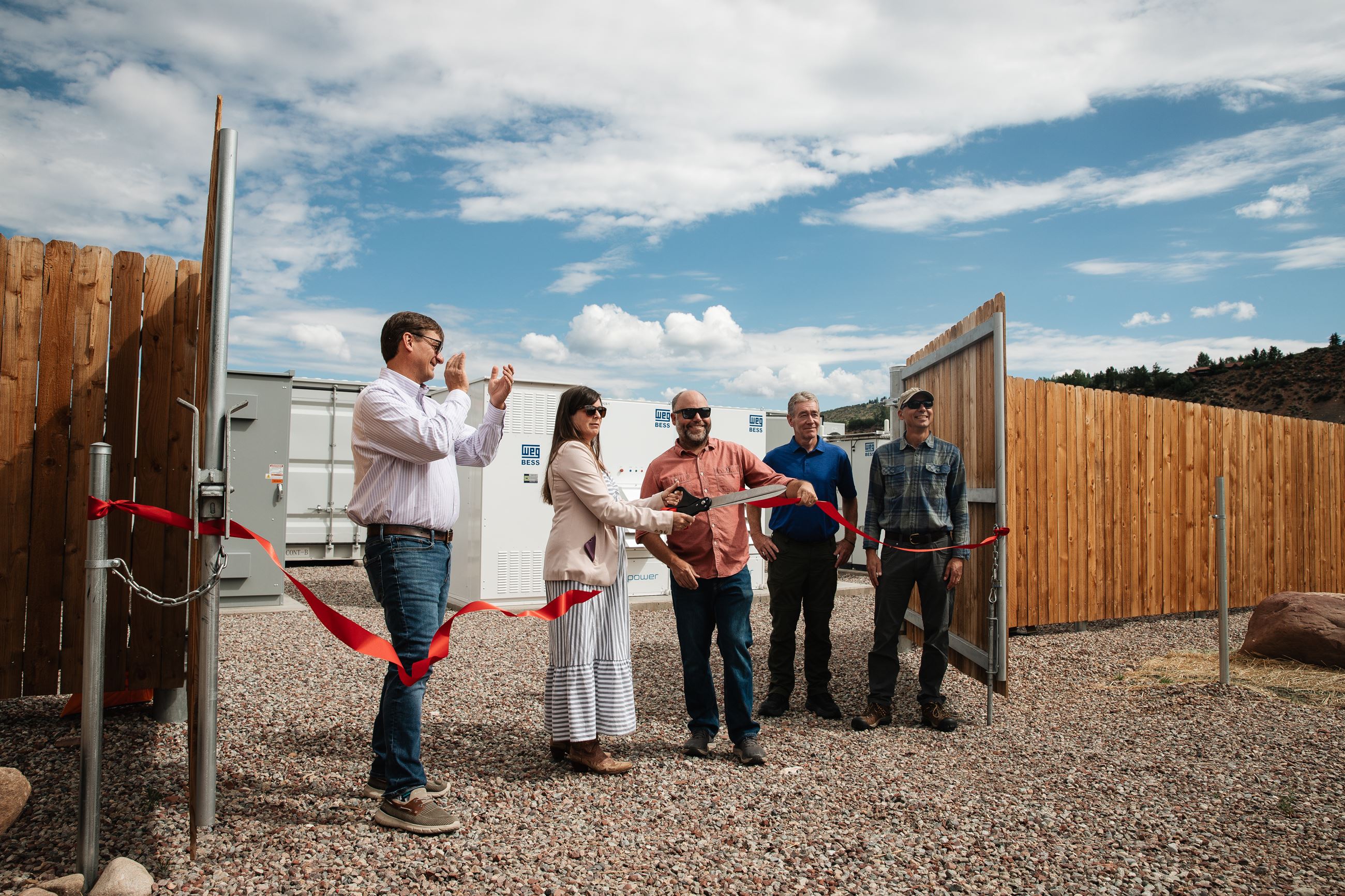 Pictured: Project partners cut the ribbon for the battery energy storage system